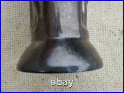 Vase céramique noire art deco nymphe decor relief menelika